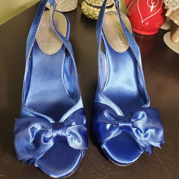 David's Bridal Michaelangelo Heels - Picture 3 of 14